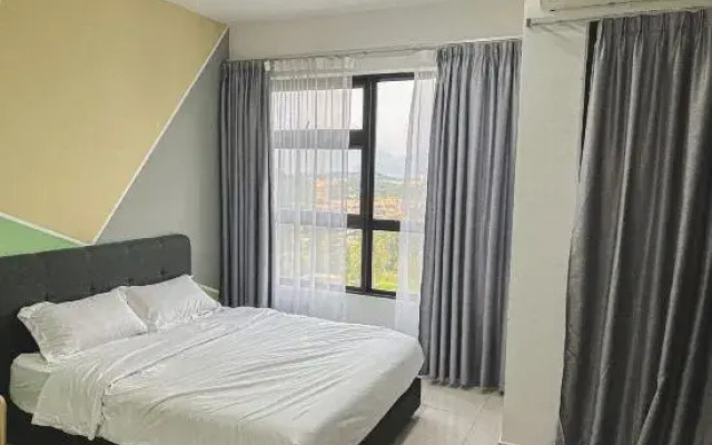 BANGI/ 1-4Pax/ FREE Wi-Fi/ Near UKM & GMI
