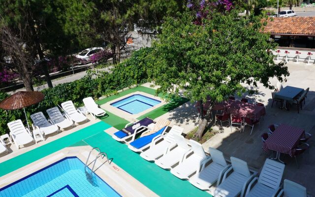 Sinem Hotel & Apart