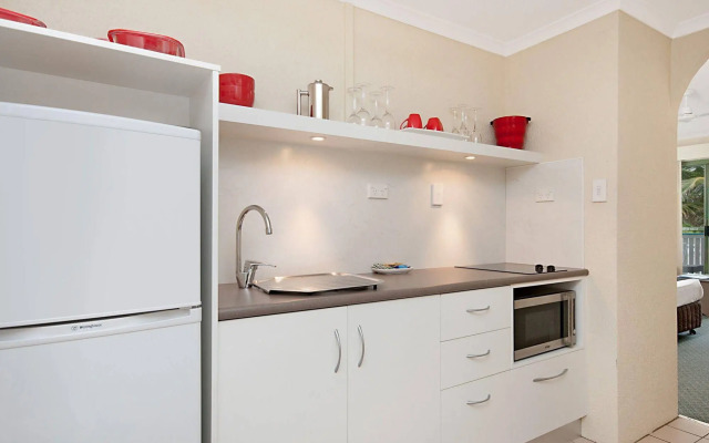 By The Sea Port Douglas