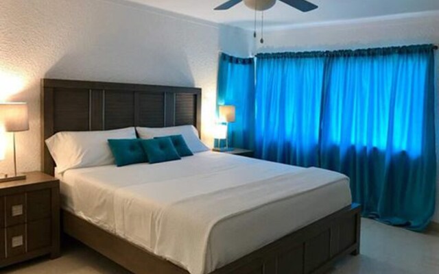 V Royal Luxury Villas