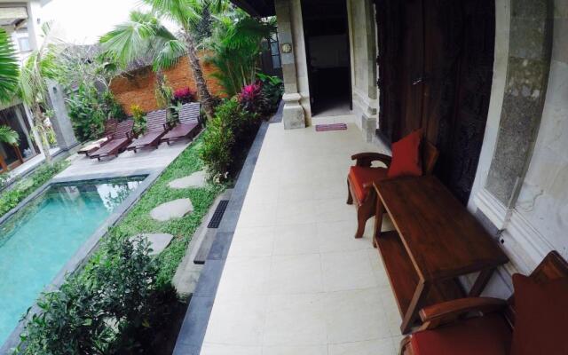 Cahyatika Bed & Breakfast