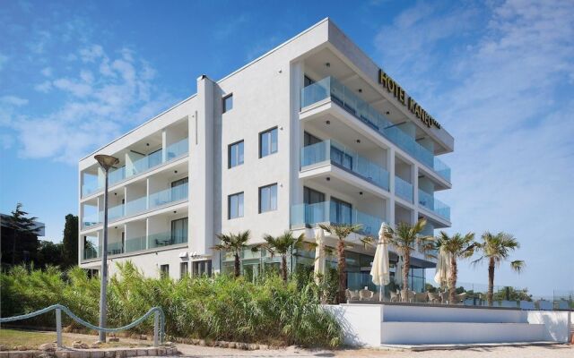 Hotel Kaneo