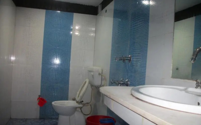 Hotel New Anand Niwas