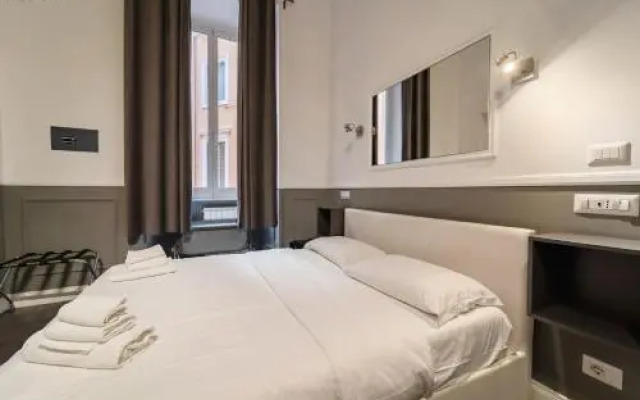We Love Roma Guest House