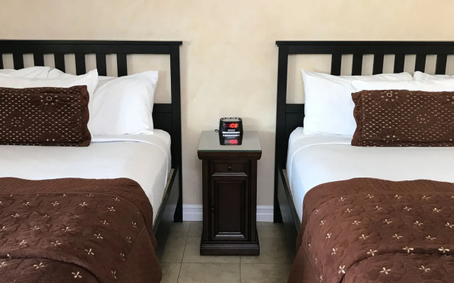 Nite Inn - Walking Distance to Universal Studios Hollywood