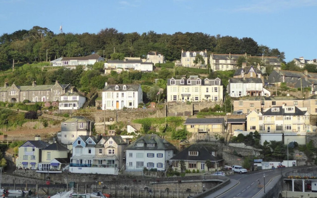 Harbour View Apartment