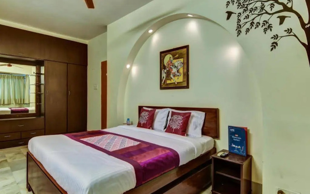 OYO Apartments Juhu Near ISKCON