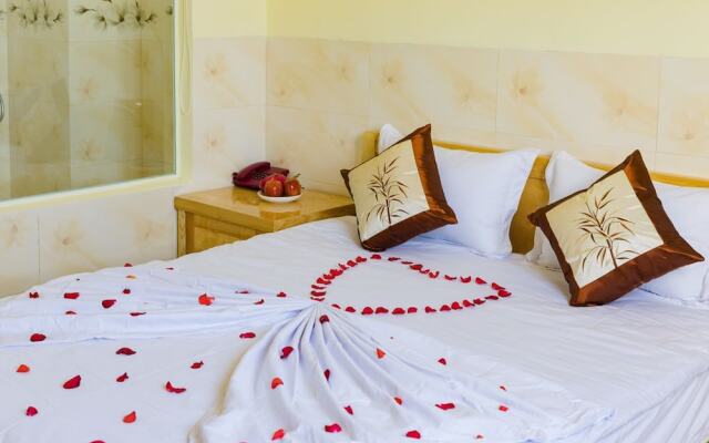 OYO 343 Phu Quynh Hotel