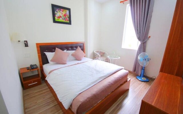 Phuong Vy Luxury Hotel