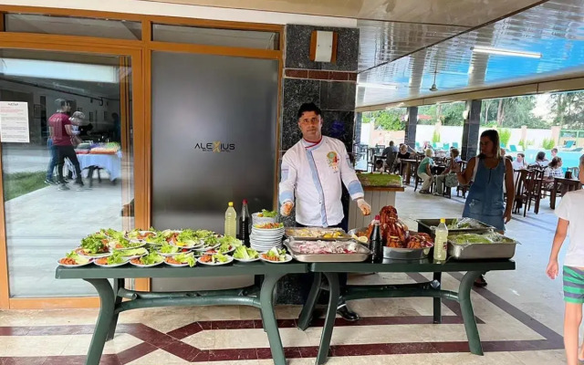 Alexius Beach Hotel