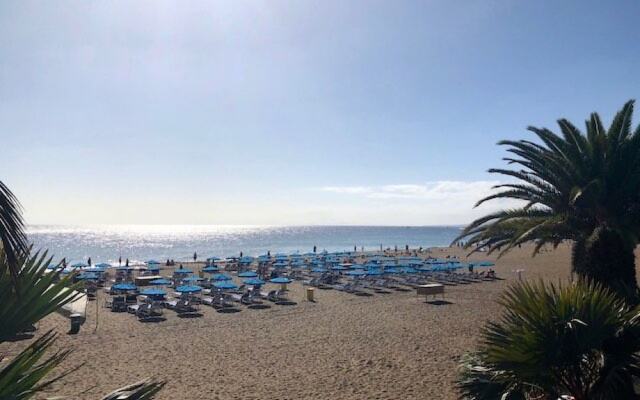Apartment Preciosa With Sat-tv & Wifi Only 350m From Playa Grande