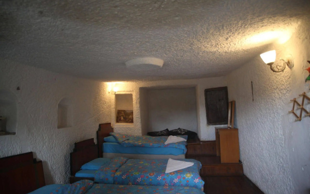 Sato Cave Hotel