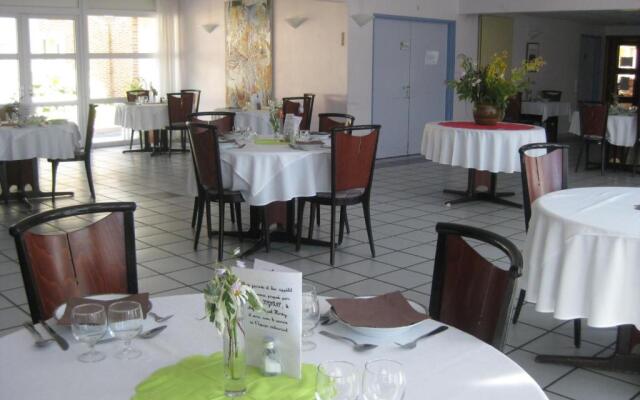 Domaine De Mont Evray