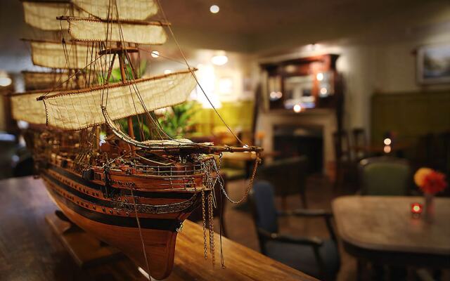 Reddans of Bettystown Luxury Bed & Breakfast, Restaurant and Bar