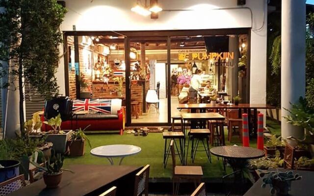 De Pumkiin Hostel Ayutthaya