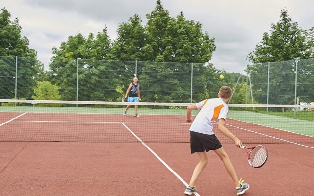 Secluded holiday home with a dishwasher, not far from Sarlat