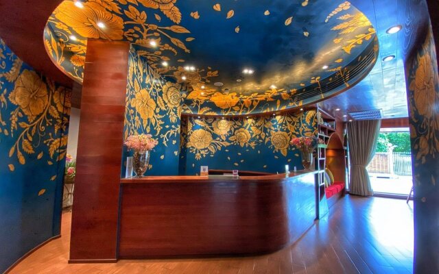 Hotel VELA be Bangkok Ratchathewi