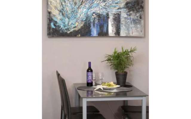 Suites and Art