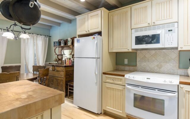 Meadlowlark 324 2 Bedroom Condo