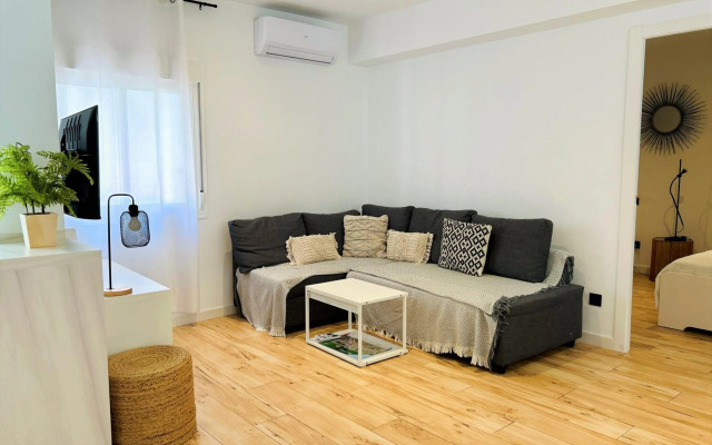Palm Tree Eco Apartment in Fuengirola Center