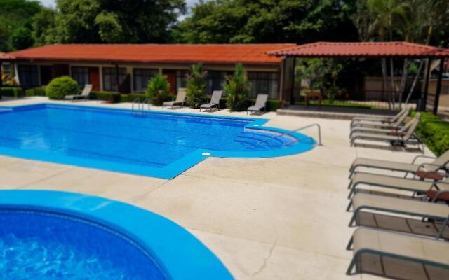 Hotel & Villas Huetares