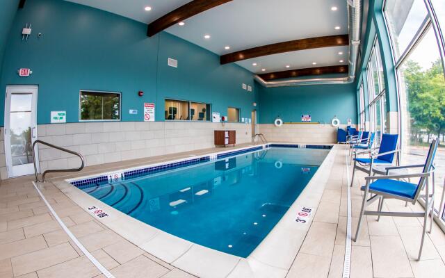 Holiday Inn Express Allentown North by IHG