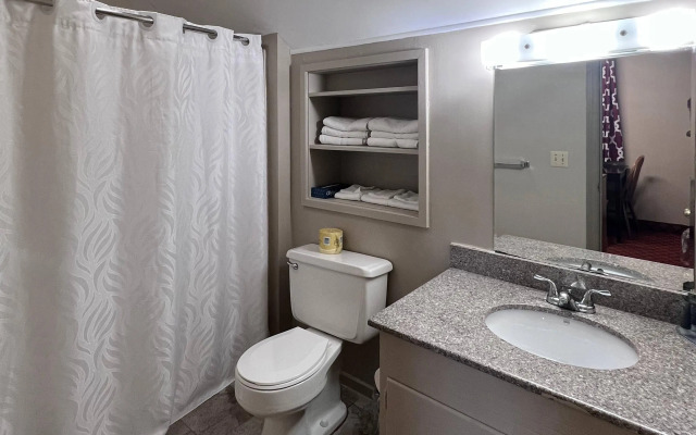 Rodeway Inn & Suites Hershey Chocolate Avenue