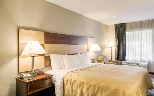 Quality Inn & Suites near Lake Eufaula