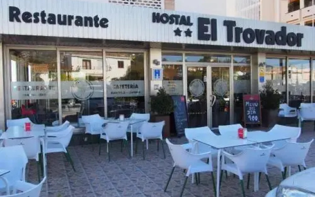 Hostal El Trovador