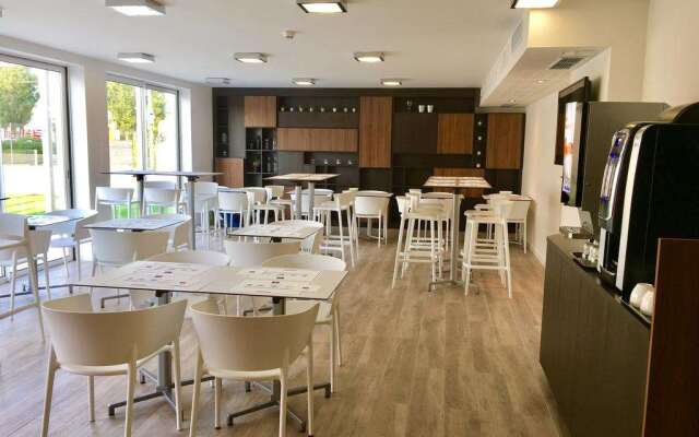 Brit Hotel Martigues Nord