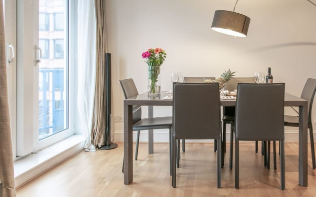 The Hayes Place Lodge