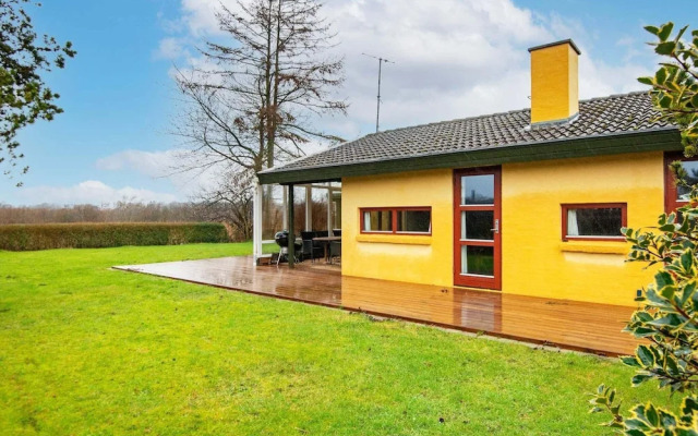Peaceful Holiday Home in Børkop near Sea