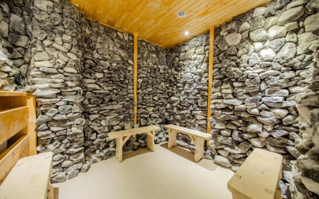 Potcoava Mountain Hideaway