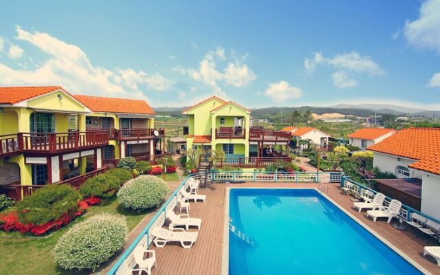 Sevenhalf Pension Gyeongju