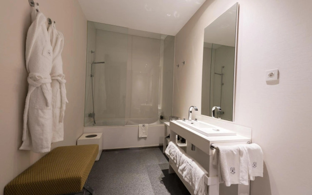 Lisboa Carmo Hotel