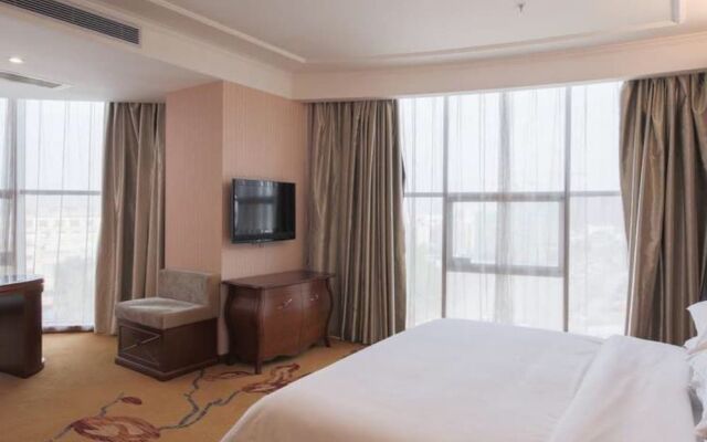 Vienna International Hotel Shenzhen Fucheng Guanyue