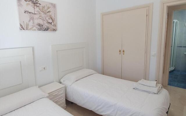 Skol 128 - Great 1-Bedroom Apartment with Sea Views