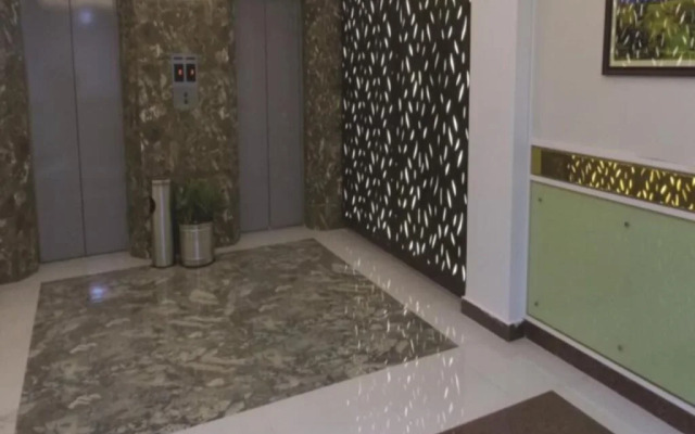 Airport City Hotel