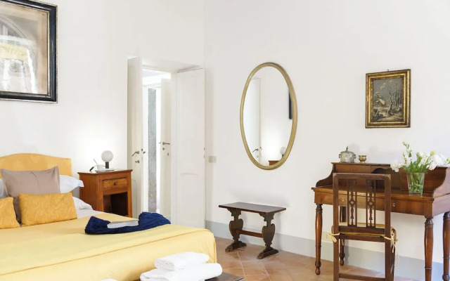 Cartari Deluxe Apartment