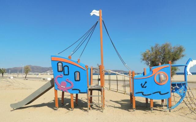 Port Argonautas 29 - Barneda Premium