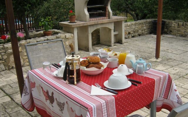 Le Papillon at le paradis