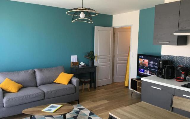 Appartement tout équipé avec piscine proche Stade OL et EUREXPO