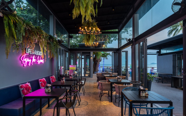 Lub d Koh Samui Chaweng Beach Hostel