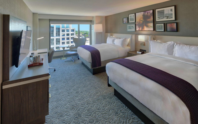 Hilton Norfolk The Main