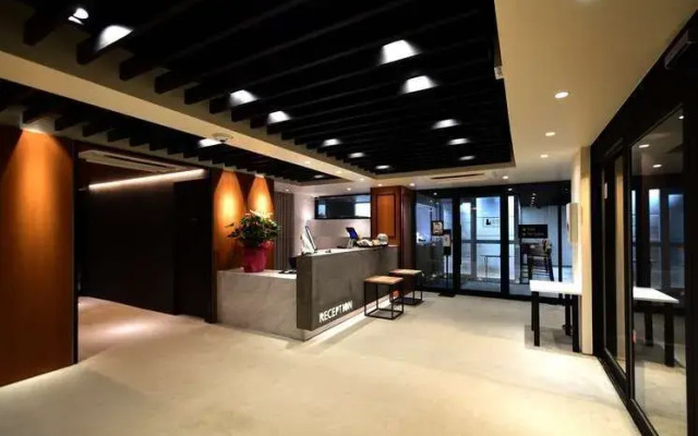 Hotel Platanus Shin Yokohama