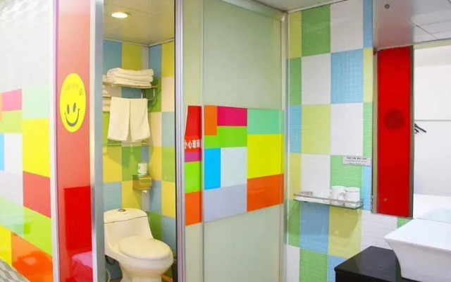 Chenlong 168 Hotel