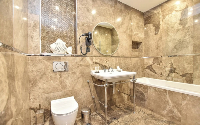 Authentic Apartment - 2br/6p - Near Opera Garnier