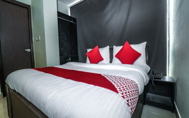 OYO 15154 Hotel Rock On