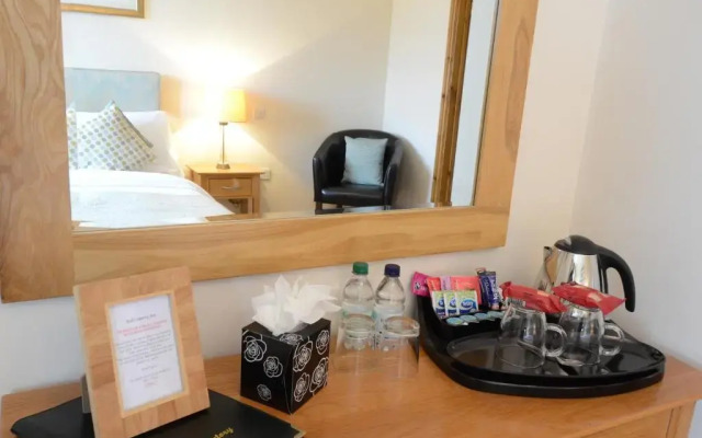 The Bell Country Inn
