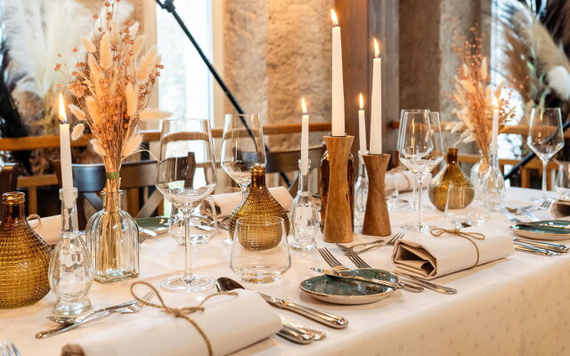 Victor's Residenz - Hotel Schloss Berg